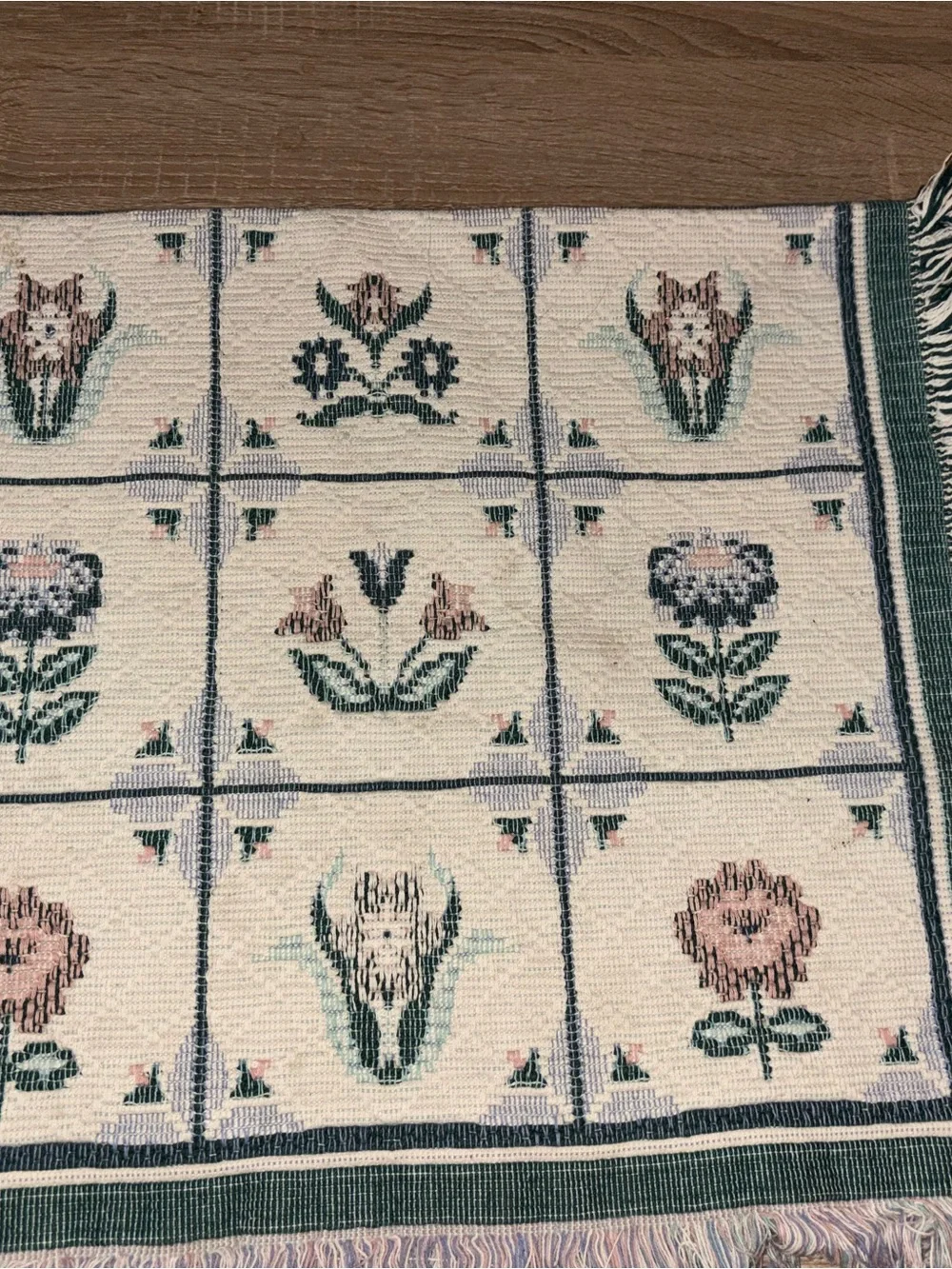 Vintage Woven Floral Pattern Handmade Rug - Cream, Green and Pink 40in x 25in
